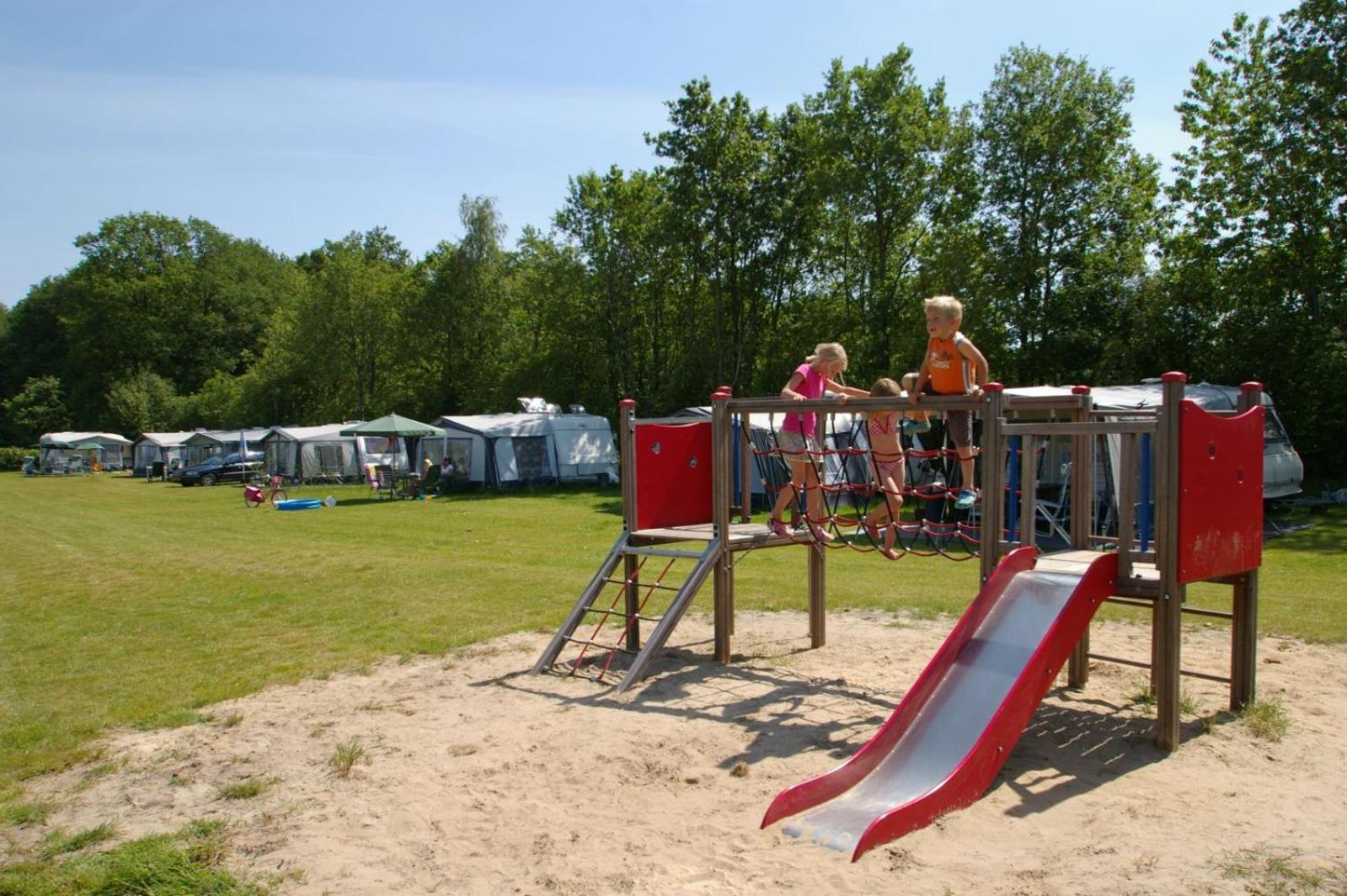 Camping De Reeenwissel Hoogersmilde Exteriör bild