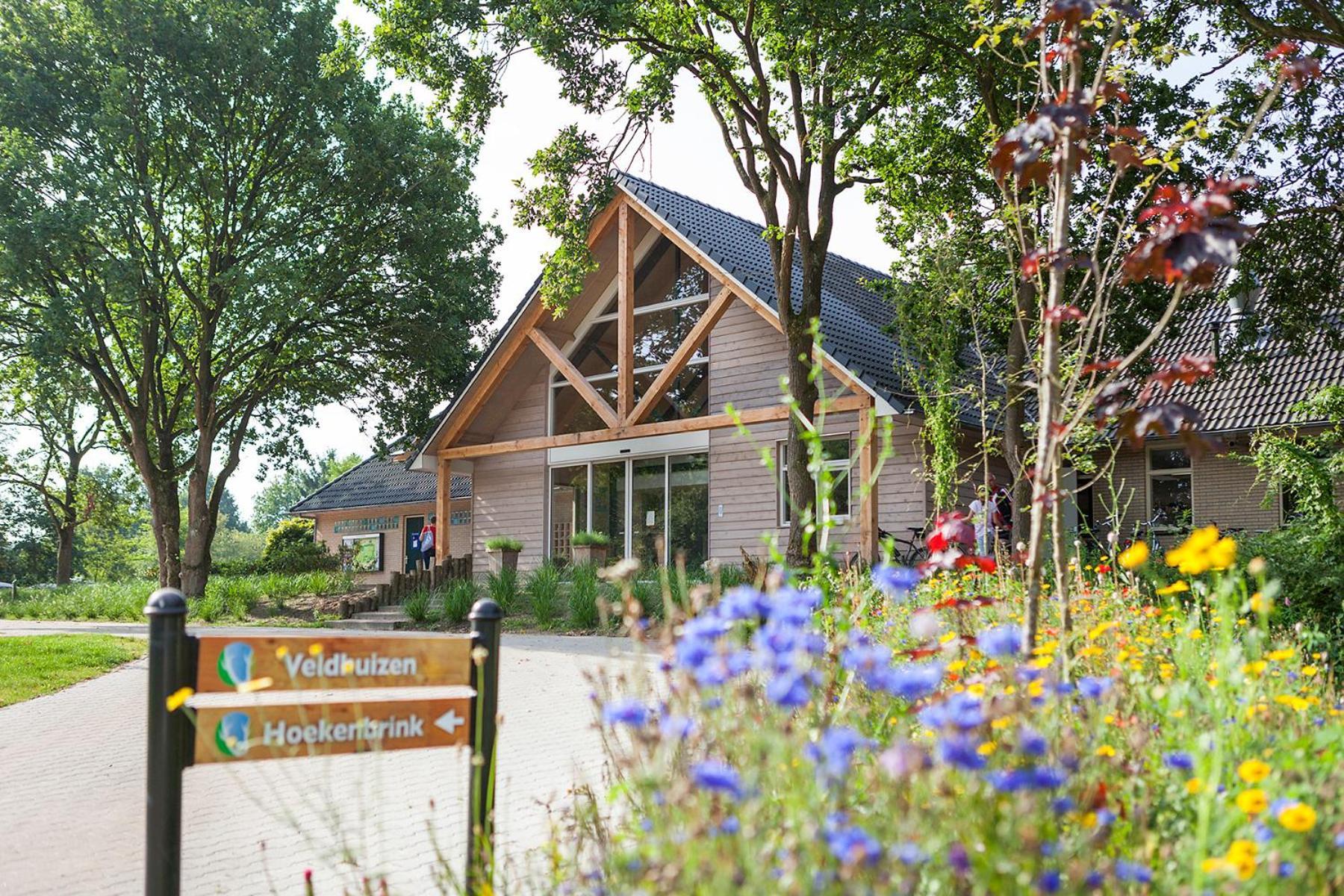 Camping De Reeenwissel Hoogersmilde Exteriör bild